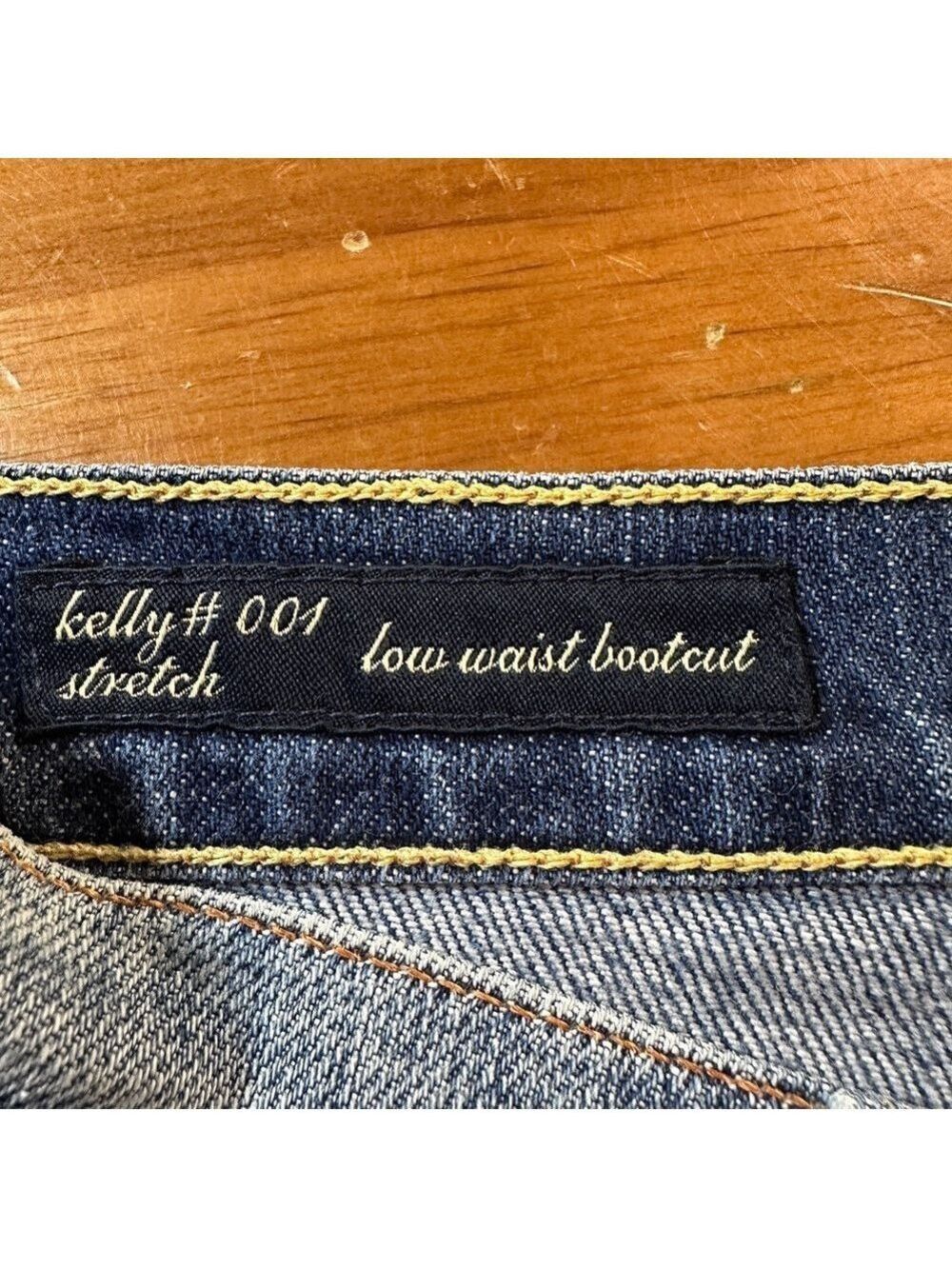 Citizens of Humanity Kelly 001 Stretch Low Waist Bootcut Jeans - Picture 7 of 13